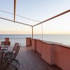 Отель Sea Sound Apartment with Terrace, фото 8