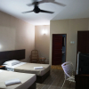 Отель 1 Baron Motel, фото 5