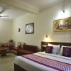 Отель OYO 3266 Kumarhatti, фото 25