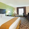 Отель Holiday Inn Express Hotel & Suites Reidsville, фото 7