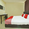 Отель OYO 43933 Ferringhi Stay IInn, фото 17