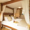 Отель Luxury refurbished Gamekeeper's cottage, 15 acres of woodland by Hadrian's Wall, фото 19