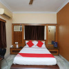 Отель OYO 16495 Kolkata Inn, фото 3