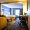 Отель Holiday Inn Express Hotel & Suites Concord, an IHG Hotel, фото 10