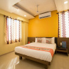Отель OYO 10679 Hotel Nanashree Executive, фото 7