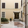 Отель LaHouse Rome в Риме