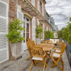 Отель CMG - Duplex de standing au coeur de Deauville - 7P - Terrasse, фото 7