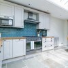 Отель Marvelous 3BR Kennington House w Garden by GuestReady, фото 3