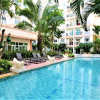 Отель Park Lane Pattaya With Large Lagoon Swimming Pool, фото 12