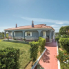 Отель Villa V5 With Private Pool and Games Room With Snooker, фото 30