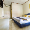 Отель Handayani by OYO Rooms, фото 13