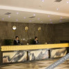 Отель Yintai Business Hotel, фото 1