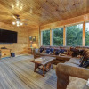 Отель Lookout Ridge 3 Bedroom Home with Hot Tub, фото 11