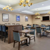 Отель Comfort Suites Airport, фото 25