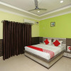 Отель OYO 24317 Aditya Guest House 3, фото 10