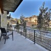 Отель Luxurious & Modern Ski-in, Ski-out 2 Br In Canyons Ge 2 Bedroom Condo by Redawning в Парк-Сити