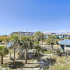 Отель Seacrest 301A is a Gulf Front efficiency unit on Okaloosa Island by RedAwning, фото 1