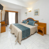 Отель Hostal Marí, фото 5