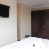 Отель Comfy & Well Appointed 3BR at Galeri Ciumbuleuit 1, фото 3
