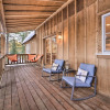 Отель Warm Truckee Cabin on Northstar Shuttle Route, фото 13