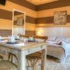 Отель La Casetta Di Lina Rooms And Apartments, фото 12