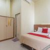 Отель RedDoorz Syariah near Transmart Jambi 2, фото 4