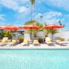 Отель Lloyd by AvantStay Palm Spring Paradise w Pool Large Yard Table Tennis Permit3779 в Палм-Спрингсе