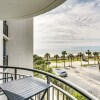 Отель Oceanview condo Steps to the beach, фото 6