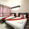 Отель ZEN Rooms Sunshine City Suites, фото 2