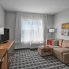 Отель TownePlace Suites by Marriott Edmonton Sherwood Park, фото 3