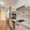 Отель Simple And Homey Studio At Sky House Bsd Apartment, фото 8