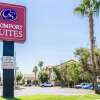 Отель Comfort Suites Bakersfield, фото 16