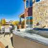 Отель Ski-in/ski-out Granby Townhouse w/ Private Hot Tub, фото 19