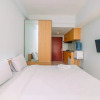 Отель Modern Studio with City View at Tamansari Mahogany Apartment, фото 4