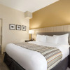 Отель Country Inn & Suites by Radisson, Dalton, GA, фото 15