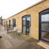 Отель The Tooting Hideout - Dazzling 3bdr Flat With Balcony, фото 1