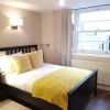 Отель Stunning 2 Bed Ensuites Flat in Victoria - Zone 1, фото 6
