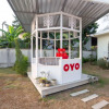 Отель OYO 556 Chaisathan Cottage, фото 24
