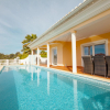 Отель D08 - Bay View Villa in Vale da Lama, фото 17