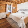 Отель Red Feather Cabins 199, фото 4