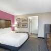 Отель La Quinta Inn & Suites by Wyndham Hartford - Bradley Airport, фото 5