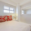 Отель Greenpoint Modern Condo, фото 2