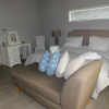 Отель Beautiful 2-bed Lodge in Bury St Edmunds, фото 12
