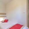 Отель Beautiful Mobile Home in Banjole With Swimming Pool, фото 5