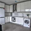 Отель Stunning New Modern 2 Bedroom flat with Parking near Windsor Castle, фото 2