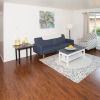 Отель Deplane At Blaine - 2 Seattle Apts - Sleeps 14, фото 1
