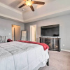 Отель Suburban Atlanta Vacation Home ~ 3 Mi to Airport!, фото 5