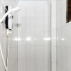 Отель RedDoorz Plus near Transmart Kairagi Dua Manado, фото 2
