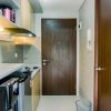 Отель Fancy And Nice Studio Room At Transpark Bintaro Apartment, фото 4