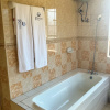 Отель Rwizi Arch Hotel, фото 10